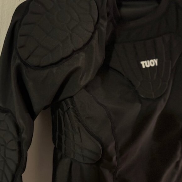 TUOY Youth Padded Chest Baseball/Football Rib Protector Shirt- Black long sleeve - Picture 7 of 7